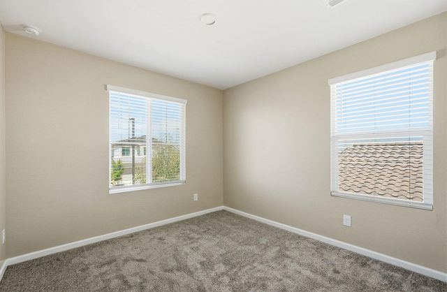 17851 W Daley Lane, Surprise, AZ 85387