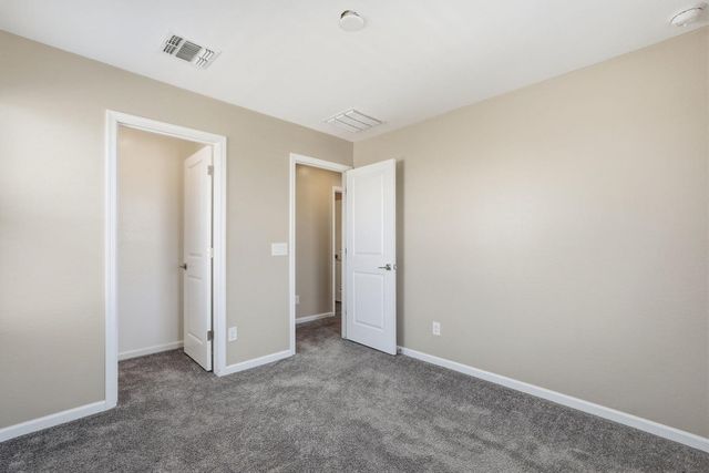 17851 W Daley Lane, Surprise, AZ 85387