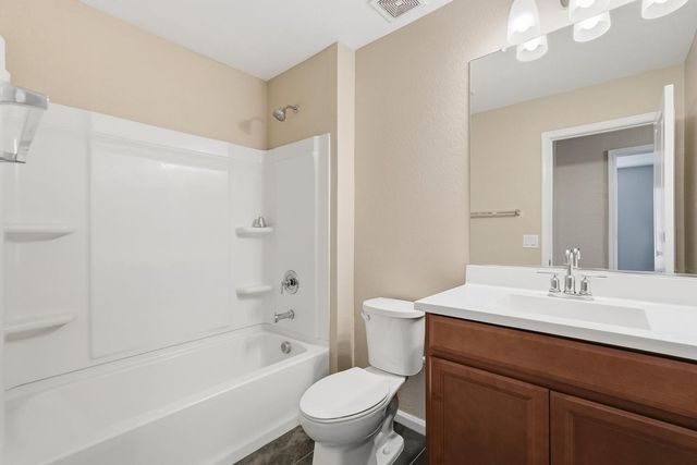 17851 W Daley Lane, Surprise, AZ 85387