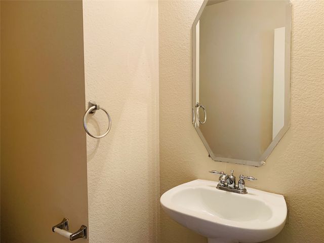 8413 Loma Alta Trail, Mckinney, TX 75070