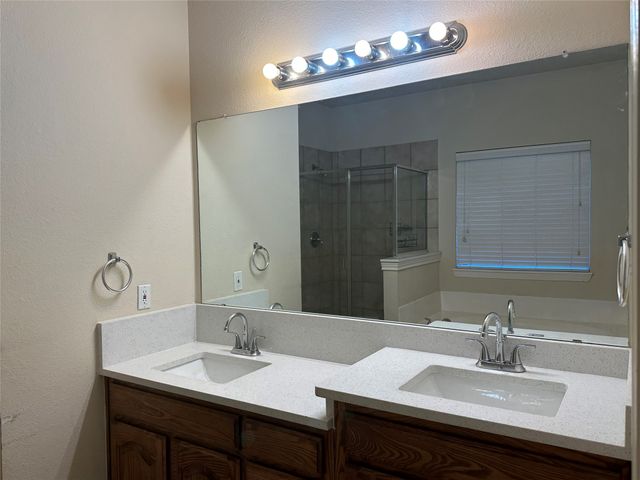 8413 Loma Alta Trail, Mckinney, TX 75070