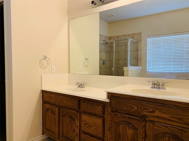 8413 Loma Alta Trail, Mckinney, TX 75070