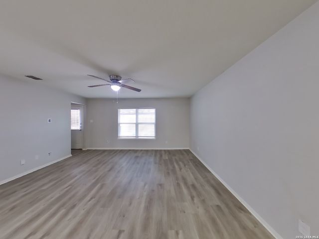 7007 Capeshaw, San Antonio, TX 78252