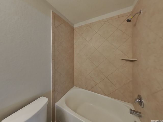 7007 Capeshaw, San Antonio, TX 78252