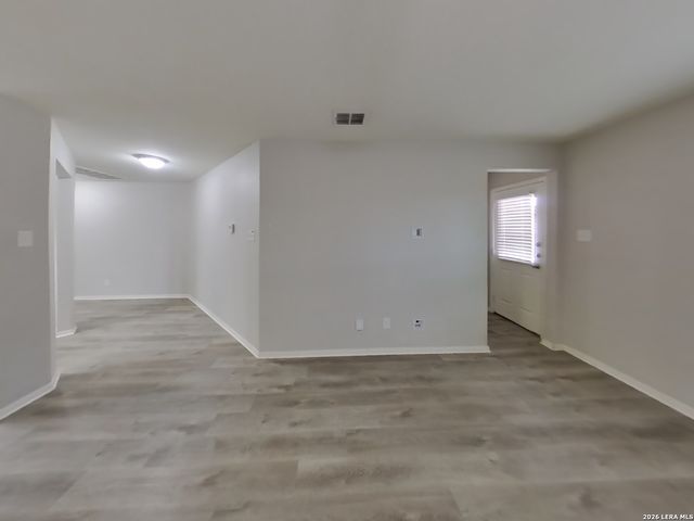 7007 Capeshaw, San Antonio, TX 78252