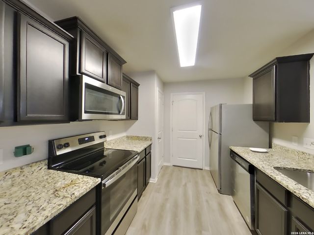 7007 Capeshaw, San Antonio, TX 78252