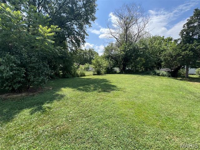 500 E Water Street, Litchfield, IL 62056