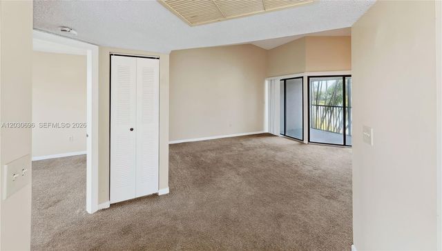 889 Hamilton Drive 889E, Homestead, FL 33034