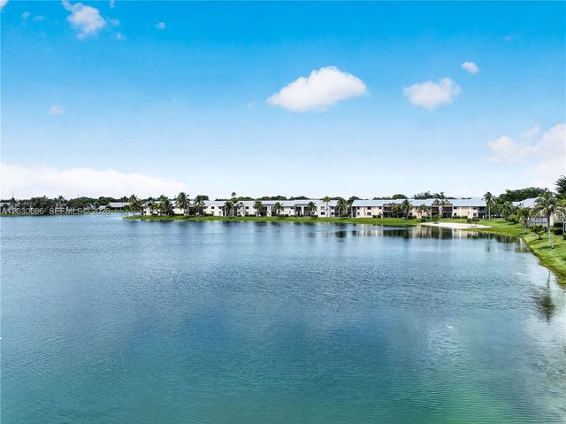 889 Hamilton Drive 889E, Homestead, FL 33034