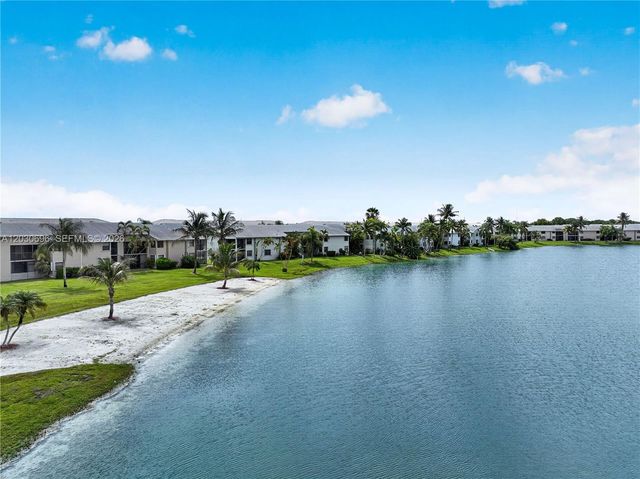889 Hamilton Drive 889E, Homestead, FL 33034