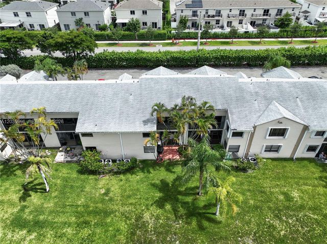 889 Hamilton Drive 889E, Homestead, FL 33034