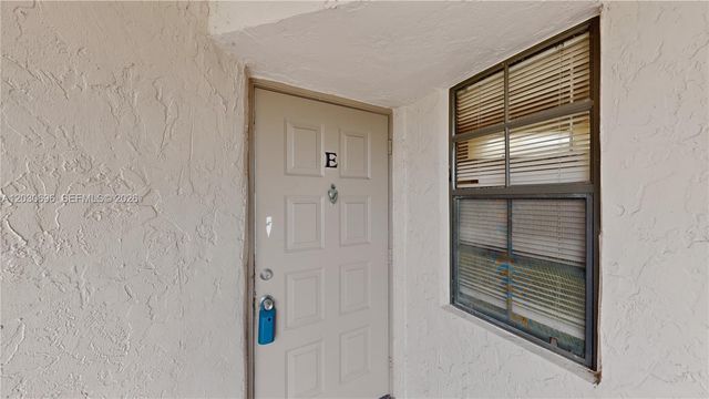 889 Hamilton Drive 889E, Homestead, FL 33034