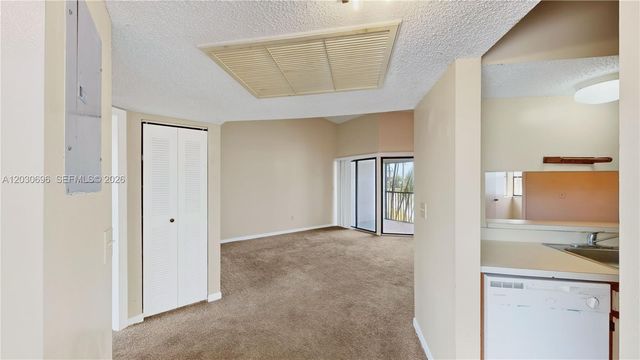 889 Hamilton Drive 889E, Homestead, FL 33034