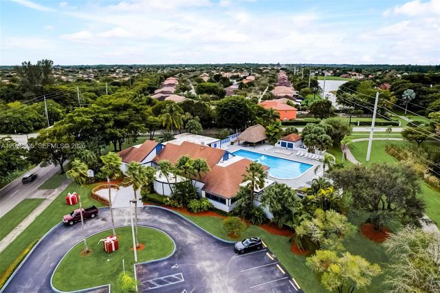 889 Hamilton Drive 889E, Homestead, FL 33034