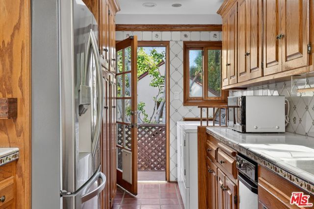 10341 Keswick Avenue, Los Angeles, CA 90064