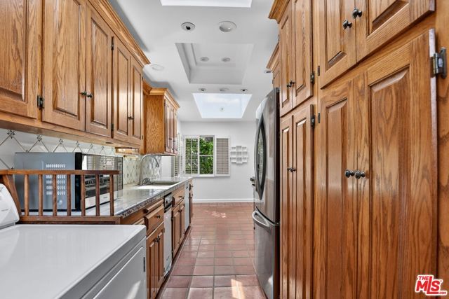 10341 Keswick Avenue, Los Angeles, CA 90064