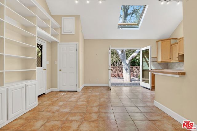 10341 Keswick Avenue, Los Angeles, CA 90064