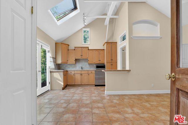 10341 Keswick Avenue, Los Angeles, CA 90064