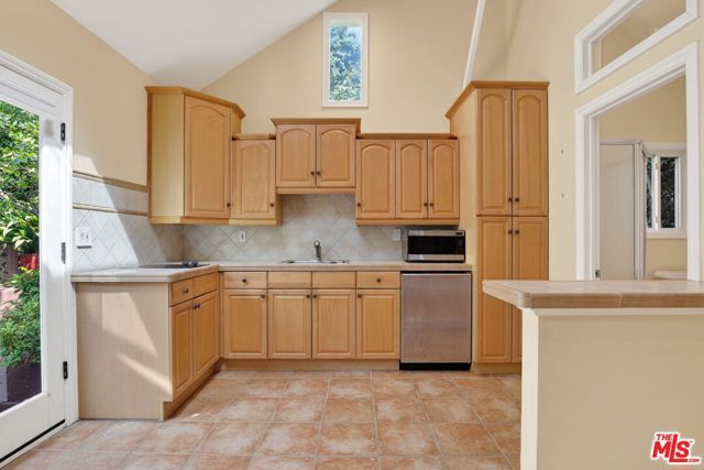 10341 Keswick Avenue, Los Angeles, CA 90064