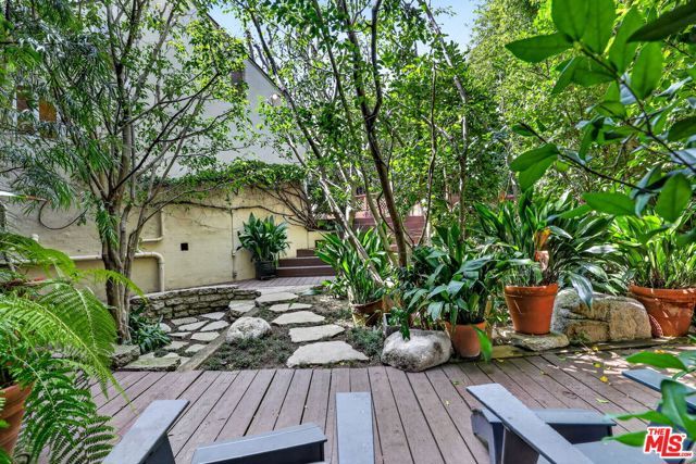 10341 Keswick Avenue, Los Angeles, CA 90064