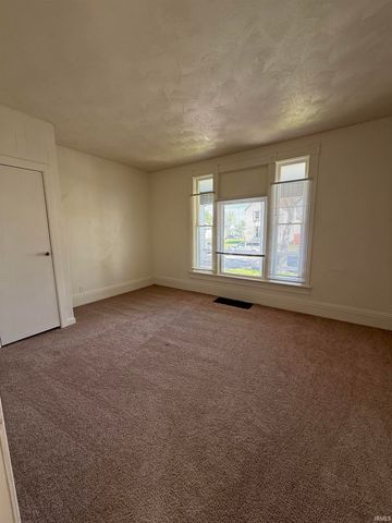 240 E Butler Street, Fort Wayne, IN 46803