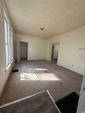 240 E Butler Street, Fort Wayne, IN 46803