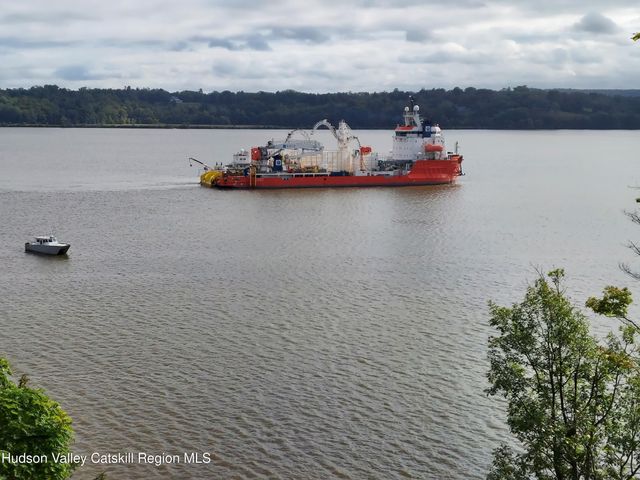 108 River Road, Ulster Park, NY 12487