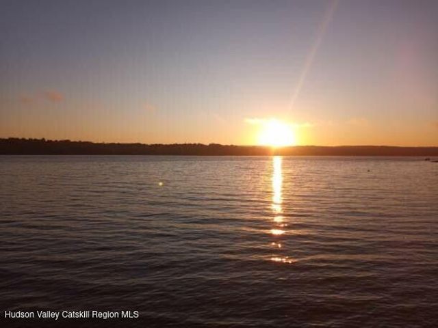 108 River Road, Ulster Park, NY 12487