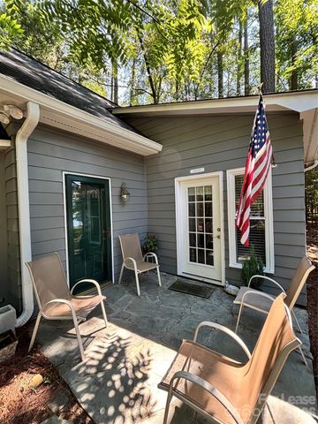 116 Laurel Hedge Lane, Mooresville, NC 28117