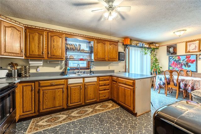 642 Horning Road, Atwater, OH 44201