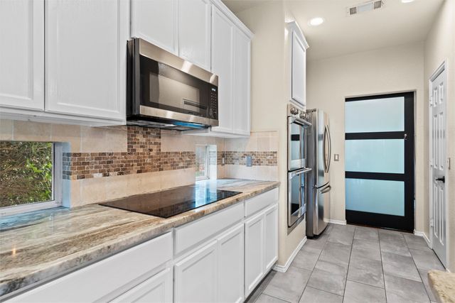 2815 S Serrano, Grand Prairie, TX 75054