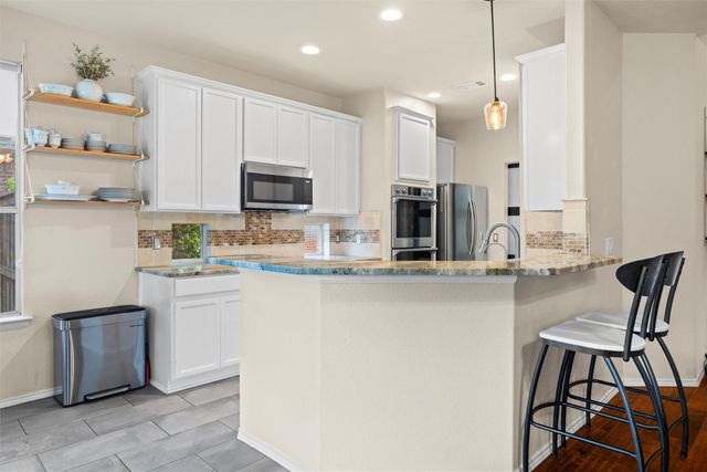 2815 S Serrano, Grand Prairie, TX 75054