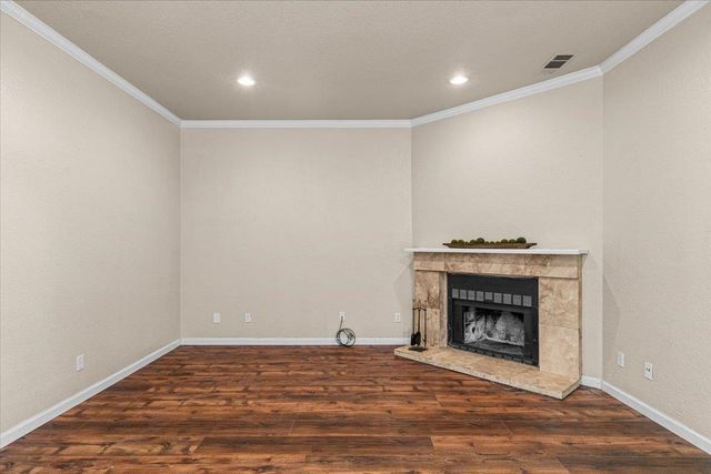 210 Rowland Ave, Modesto, CA 95354