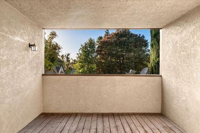 210 Rowland Ave, Modesto, CA 95354