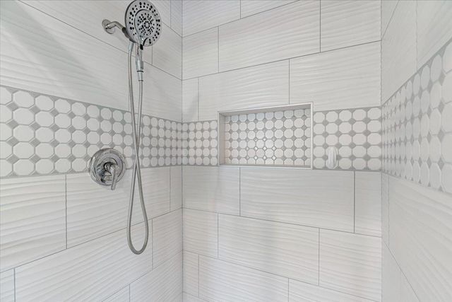 210 Rowland Ave, Modesto, CA 95354