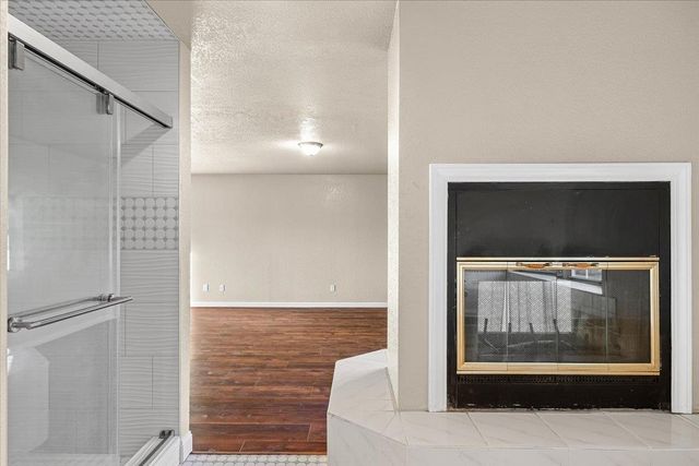 210 Rowland Ave, Modesto, CA 95354