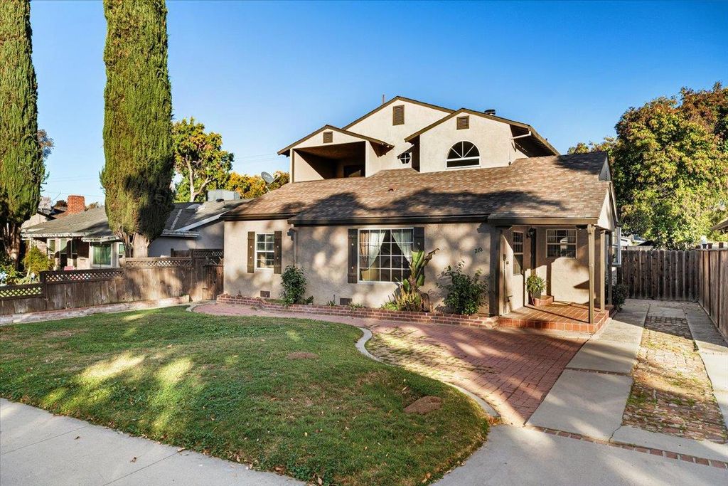 210 Rowland Ave, Modesto, CA 95354