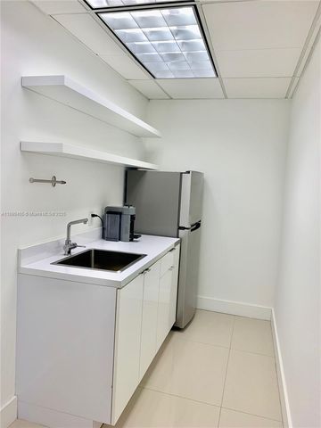 2100 Ponce De Leon Blvd 1090, Coral Gables, FL 33134