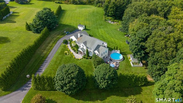 3 Hay Meadow Lane, New Milford, CT 06776