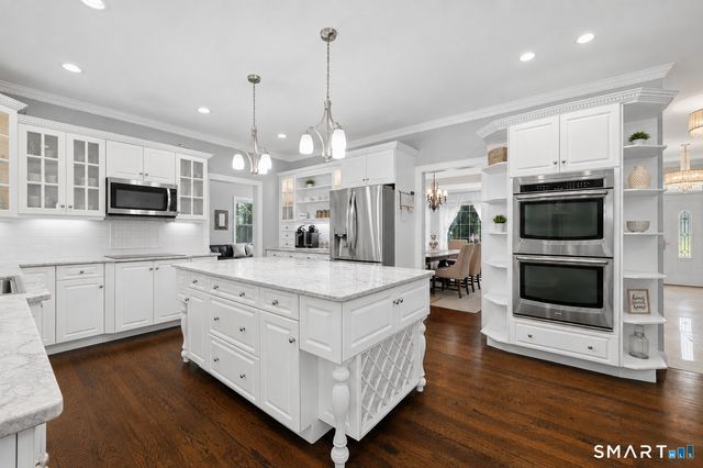 3 Hay Meadow Lane, New Milford, CT 06776