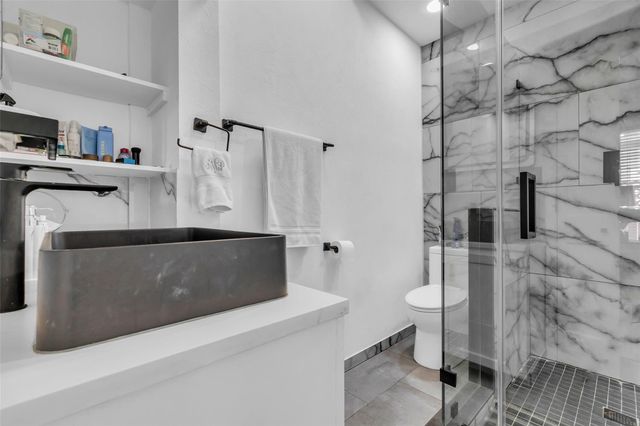 618 Harvard Street, Houston, TX 77007