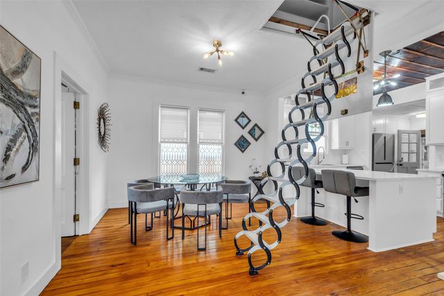 618 Harvard Street, Houston, TX 77007