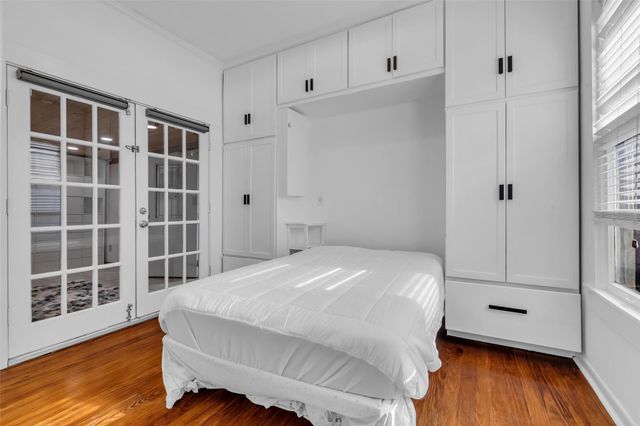 618 Harvard Street, Houston, TX 77007