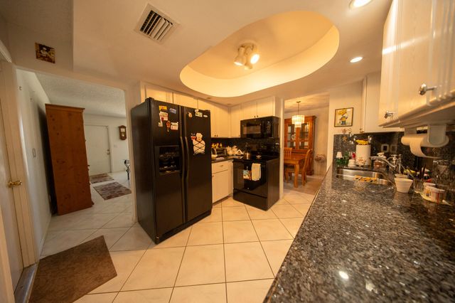 6431 Hitchin Post Way, Delray Beach, FL 33484