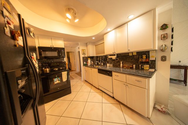 6431 Hitchin Post Way, Delray Beach, FL 33484