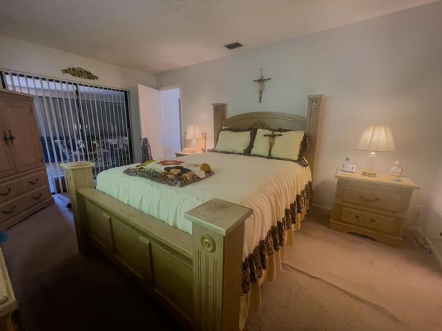 6431 Hitchin Post Way, Delray Beach, FL 33484