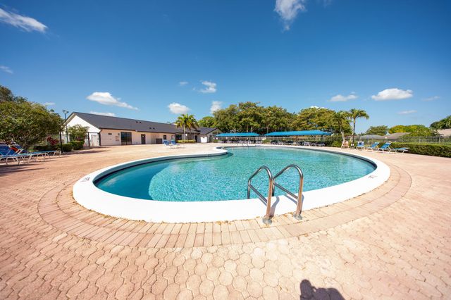 6431 Hitchin Post Way, Delray Beach, FL 33484