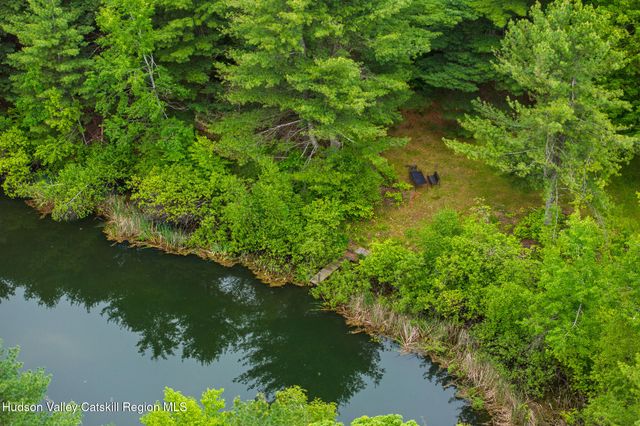 75 Upper Hollow Road, Austerlitz, NY 12017