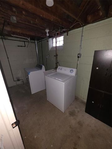 6330 Williamson Street, Dearborn, MI 48126