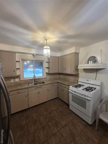 6330 Williamson Street, Dearborn, MI 48126